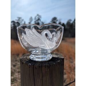 Teleflora Glass Embossed 24% Lead Crystal Swan Bowl or Candy Dish Made In France